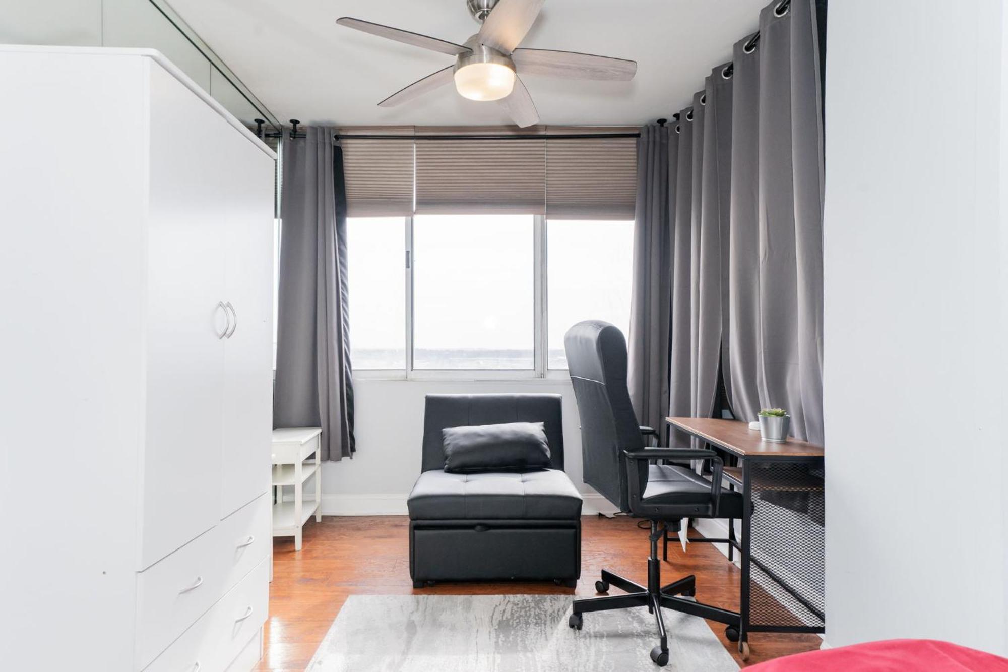 21Floor-Renovated 2Br,1Bath King And Queen Bed And Parking Атланта Екстериор снимка