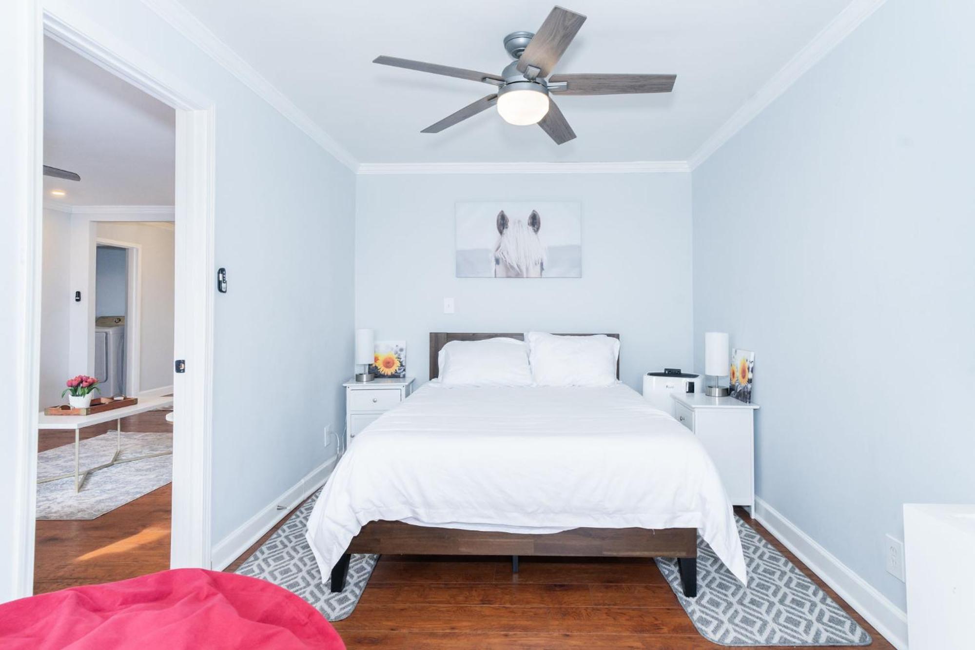 21Floor-Renovated 2Br,1Bath King And Queen Bed And Parking Атланта Екстериор снимка